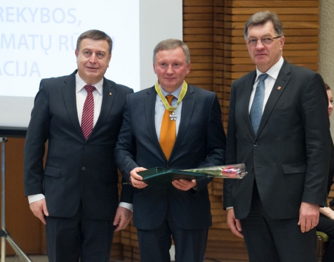 Robertas Miliauskas apdovanotas už nuopelnus Lietuvos ūkio gerovei