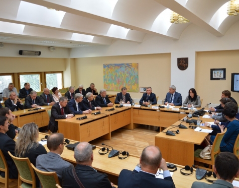 Įsteigta Lietuvos kooperatyvų konfederacija