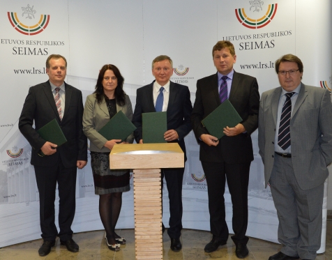 Įsteigta Lietuvos kooperatyvų konfederacija